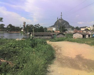img025.jpg
