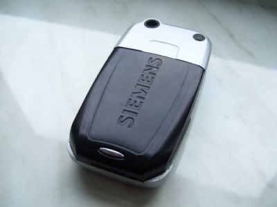e9eb94344403ef77med.jpg