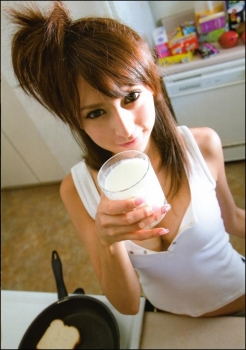 Hello_Leah008.jpg
