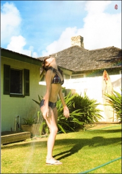 Hello_Leah065.jpg